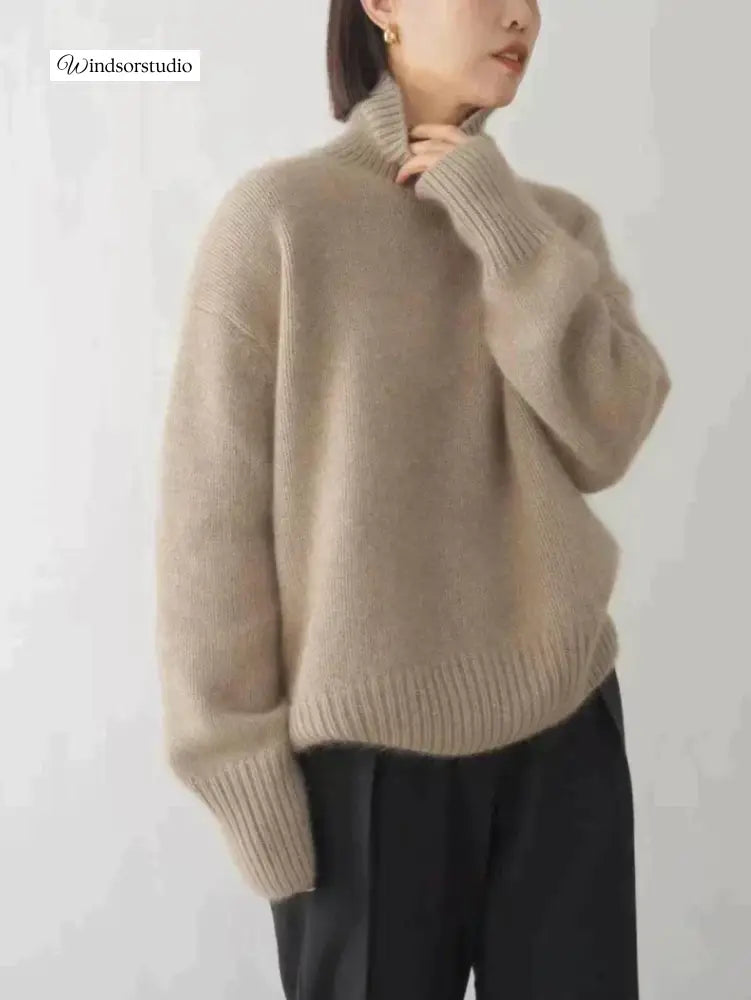 Avelien | Cozy Turtleneck Sweater in Soft Wool Blend Khaki / S