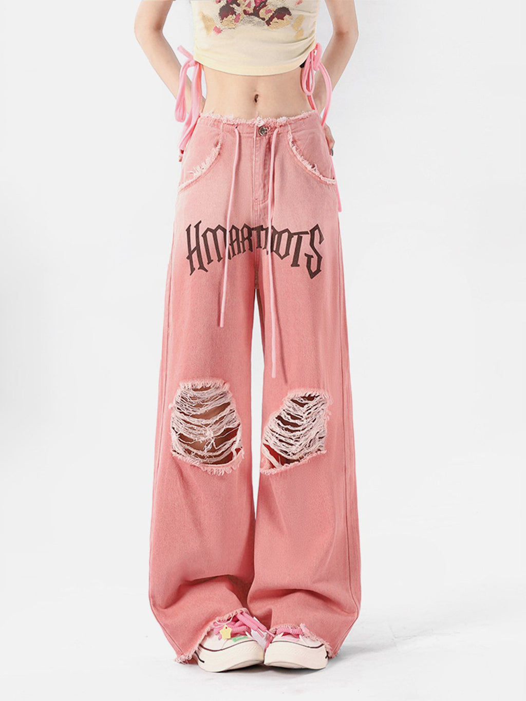 Beatrice | Relaxed Fit Jeans with Fringe and Letter Details