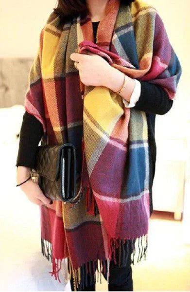 Oversized Luxe Checked Winter Scarf with Fringes
