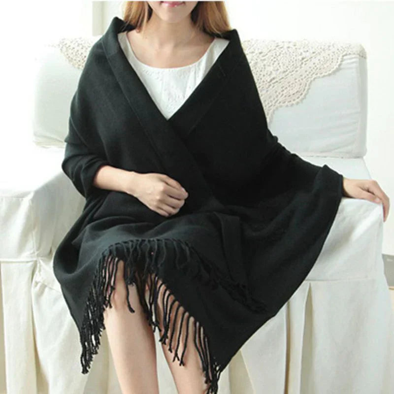 Oversized Luxe Checked Winter Scarf with Fringes