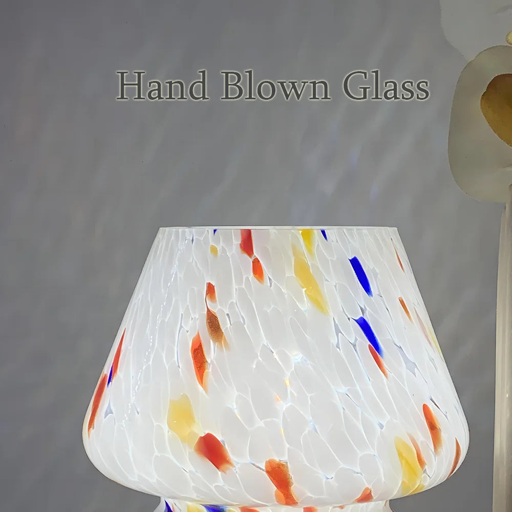 Chic Glass Mushroom Lamp - LumiMush