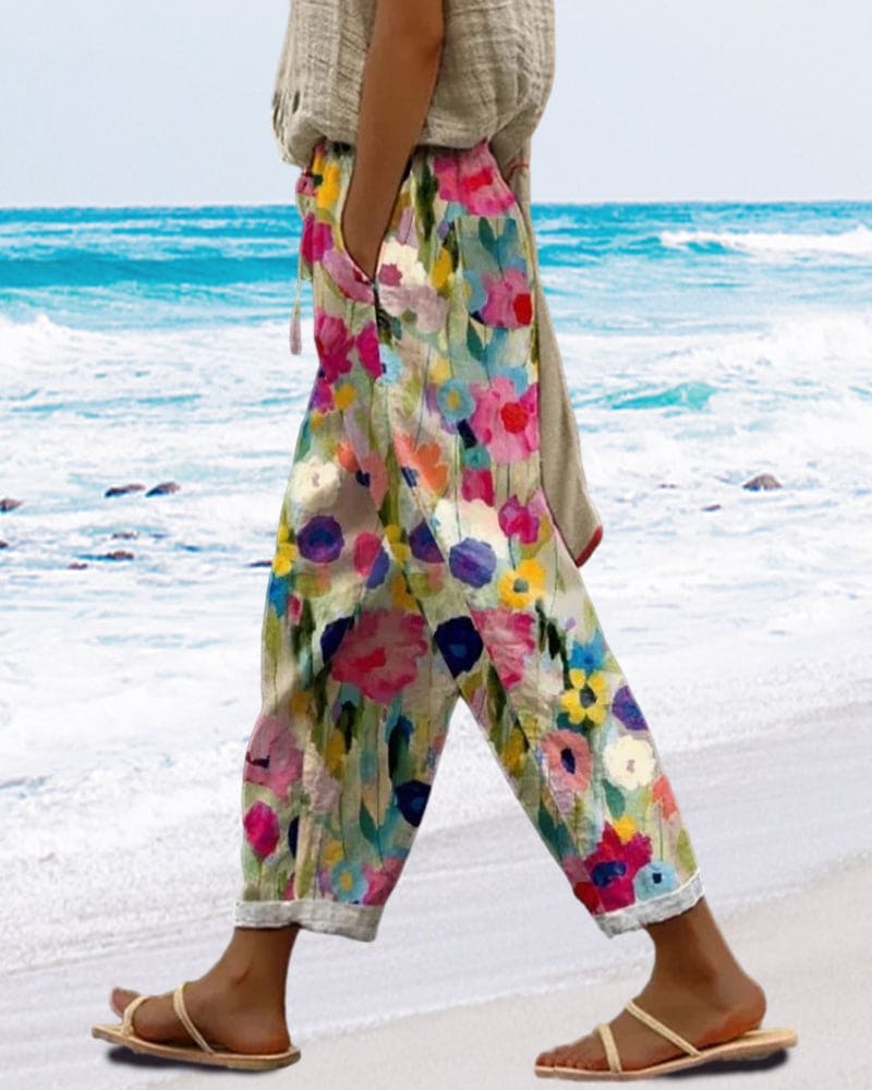 Carlijn | Vibrant Floral Print Trousers with Pockets