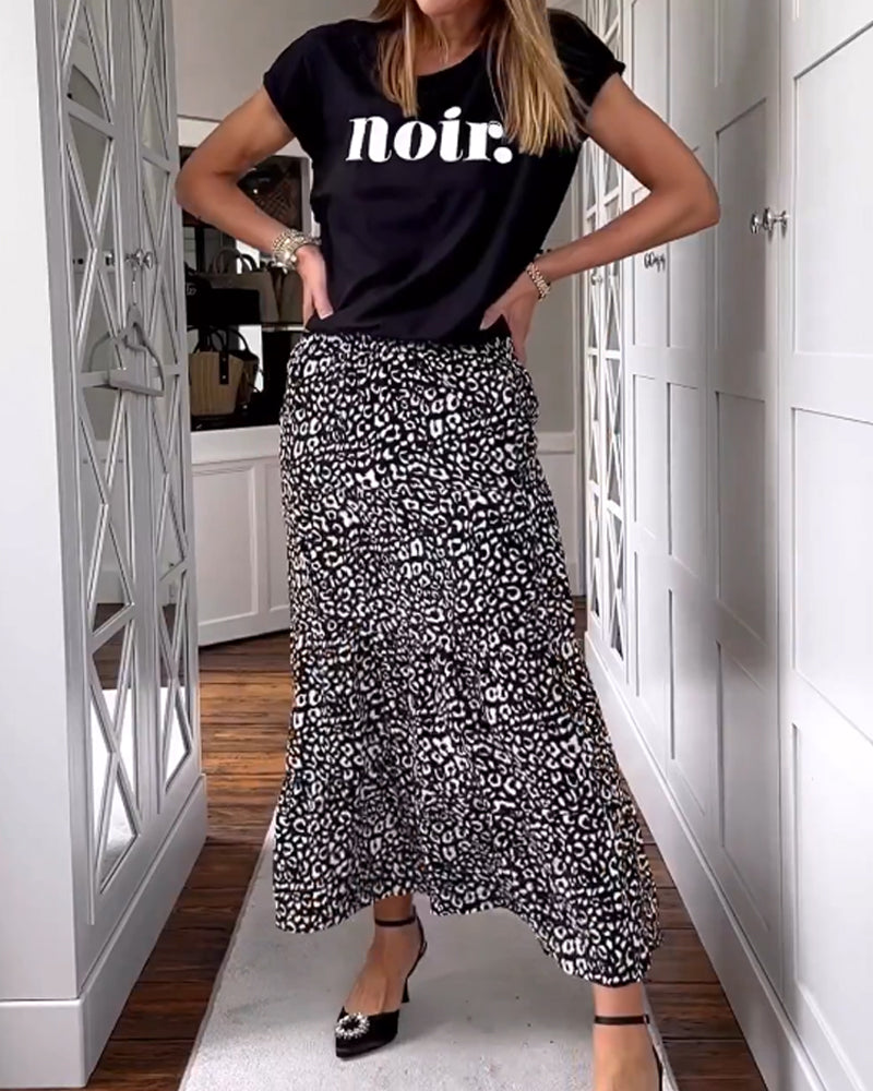 Relaxed Fit Printed Maxi Skirt