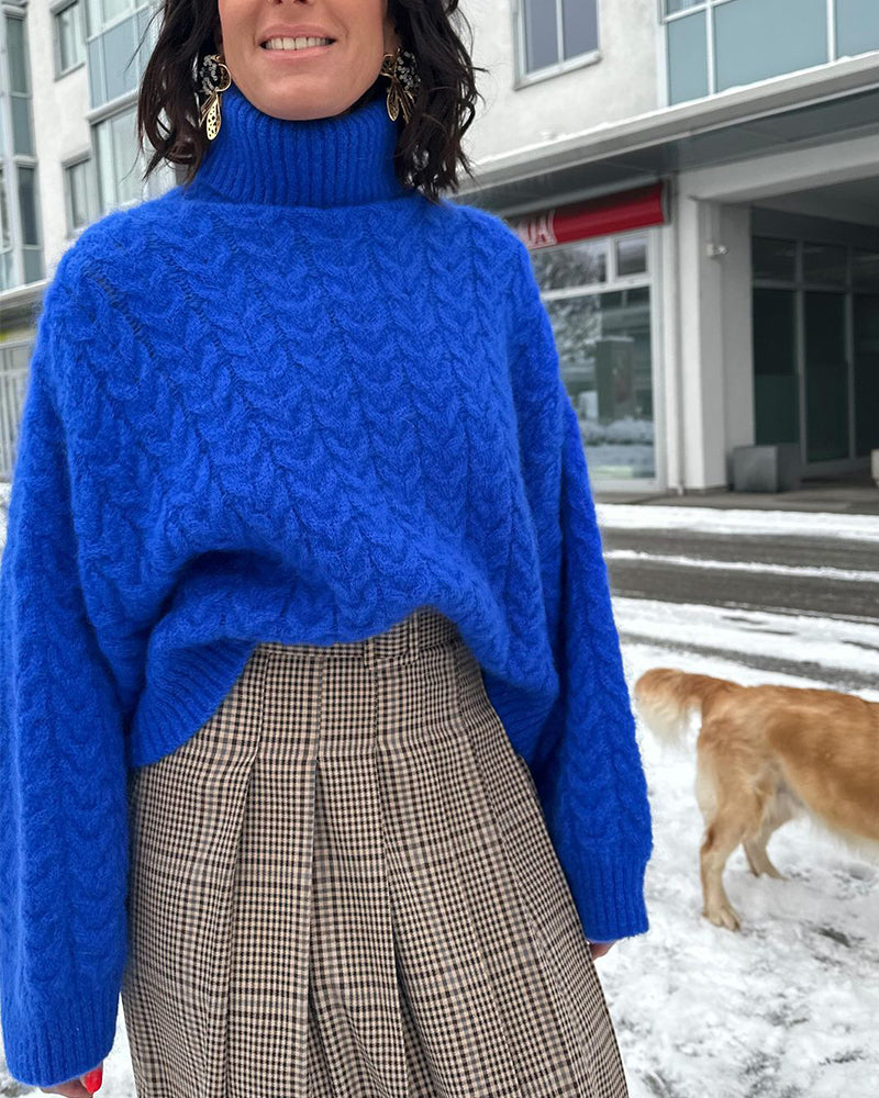 Relaxed Colorful Turtleneck Sweater