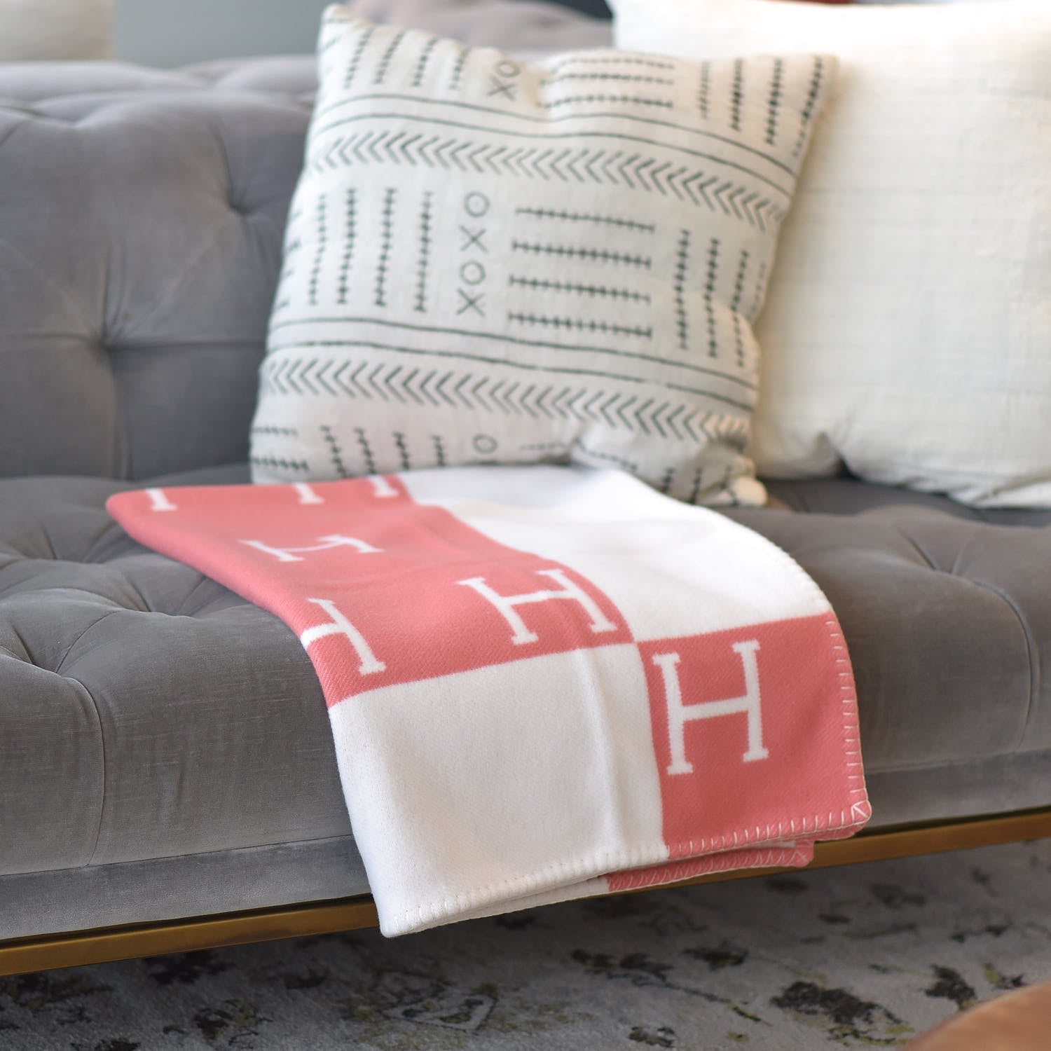 Luxurious Gold Cashmere and Wool Throw Blanket