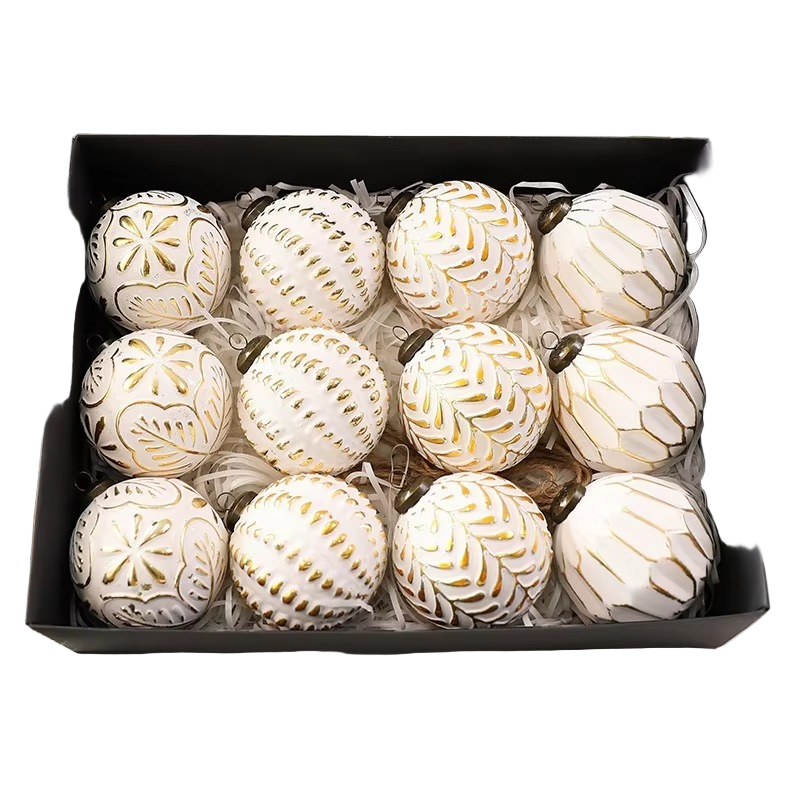 Retro-Inspired Plastic Christmas Baubles with Vintage Patterns