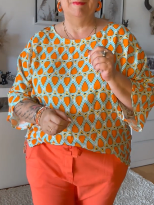 Chic Vibrant Autumn Blouse