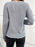 Elin | Chic V-Neck Sweater with Scalloped Accents and Long Sleeves