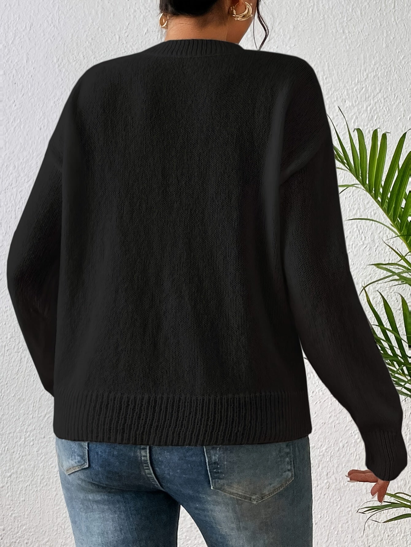 Elise | Women's Round Neck Sweater with Heart Pattern