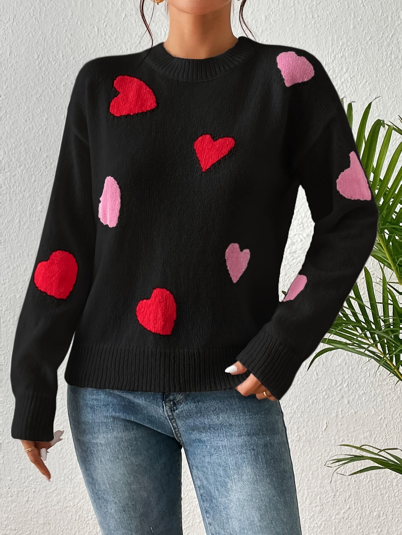 Elise | Women's Round Neck Sweater with Heart Pattern