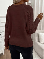 Evy | Classic Round Neck Cable Knit Sweater