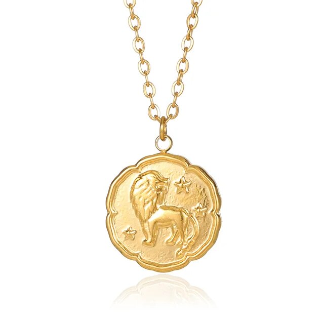 Fabio | Gold Star Pendant Necklace