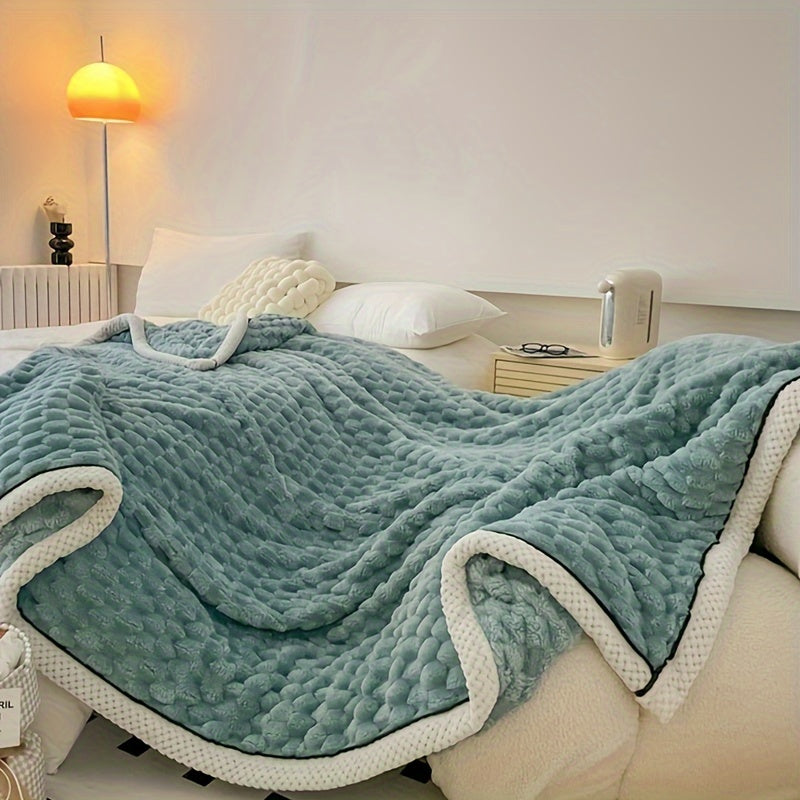 Cozy Lightweight Microfiber Blanket for Travel and Home Use