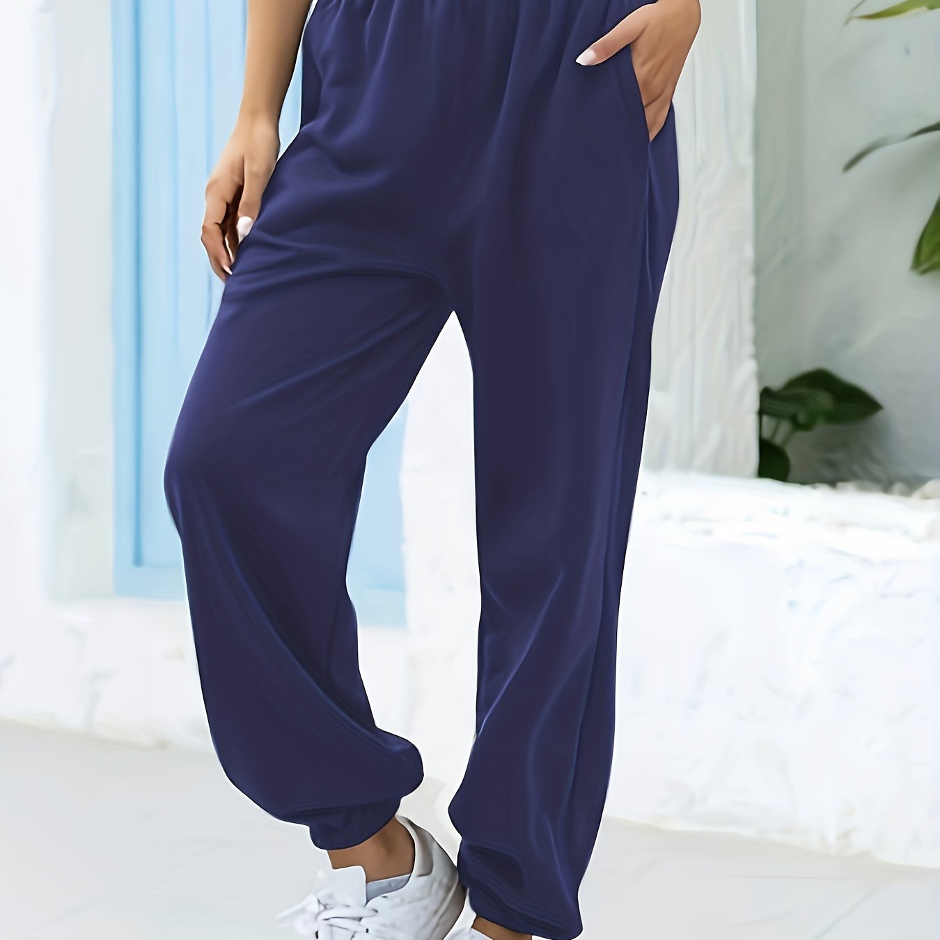 Femke | Classic High-Waisted Elastic Joggers