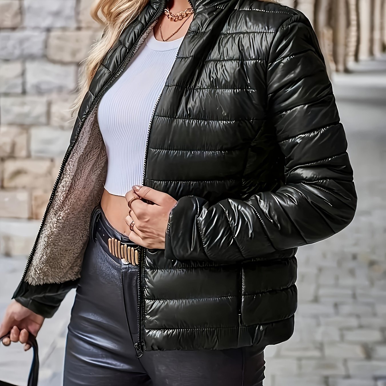 Femke | Stylish Polyamide Puffer Jacket with Stand-Up Collar and Pockets