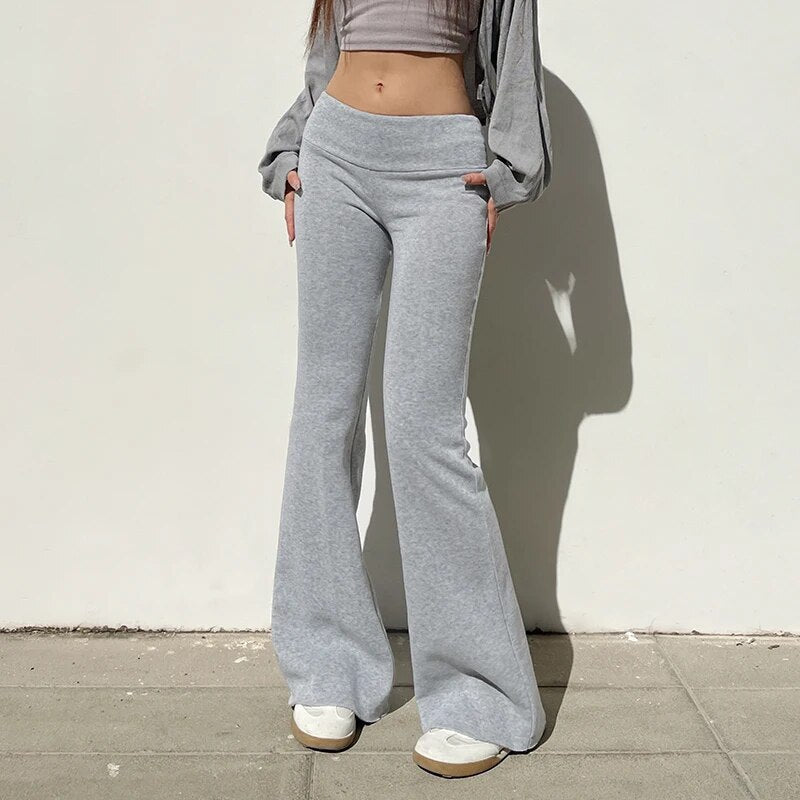 Fenna | Relaxed Low-Rise Flared Pants