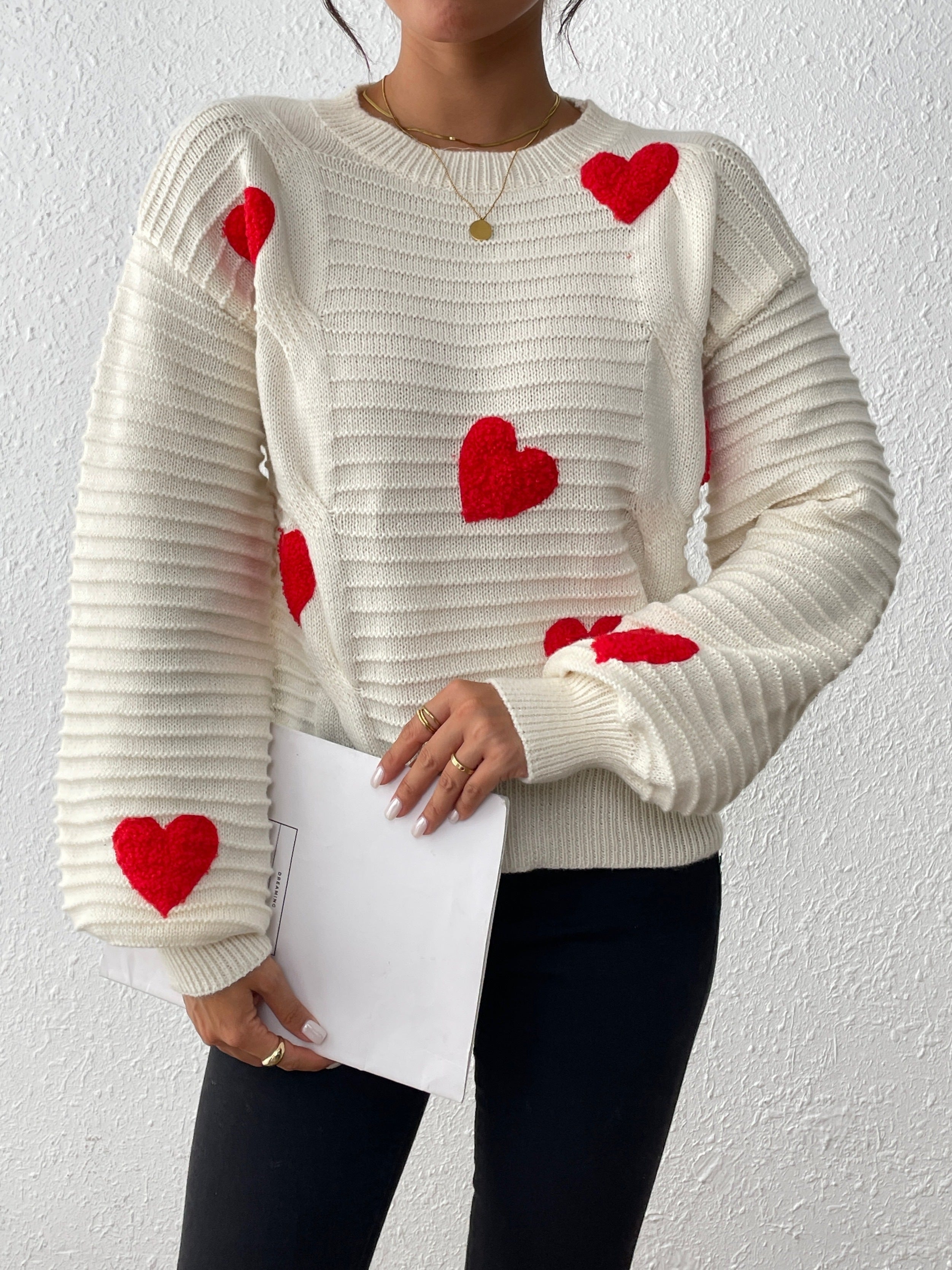Fien | Chic Cable-Knit Sweater with Heart Design and Balloon Sleeves