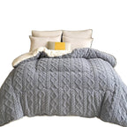 Ultra-Plush Winter Blanket - Thick and Luxurious