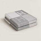 Luxurious Gold Cashmere and Wool Throw Blanket