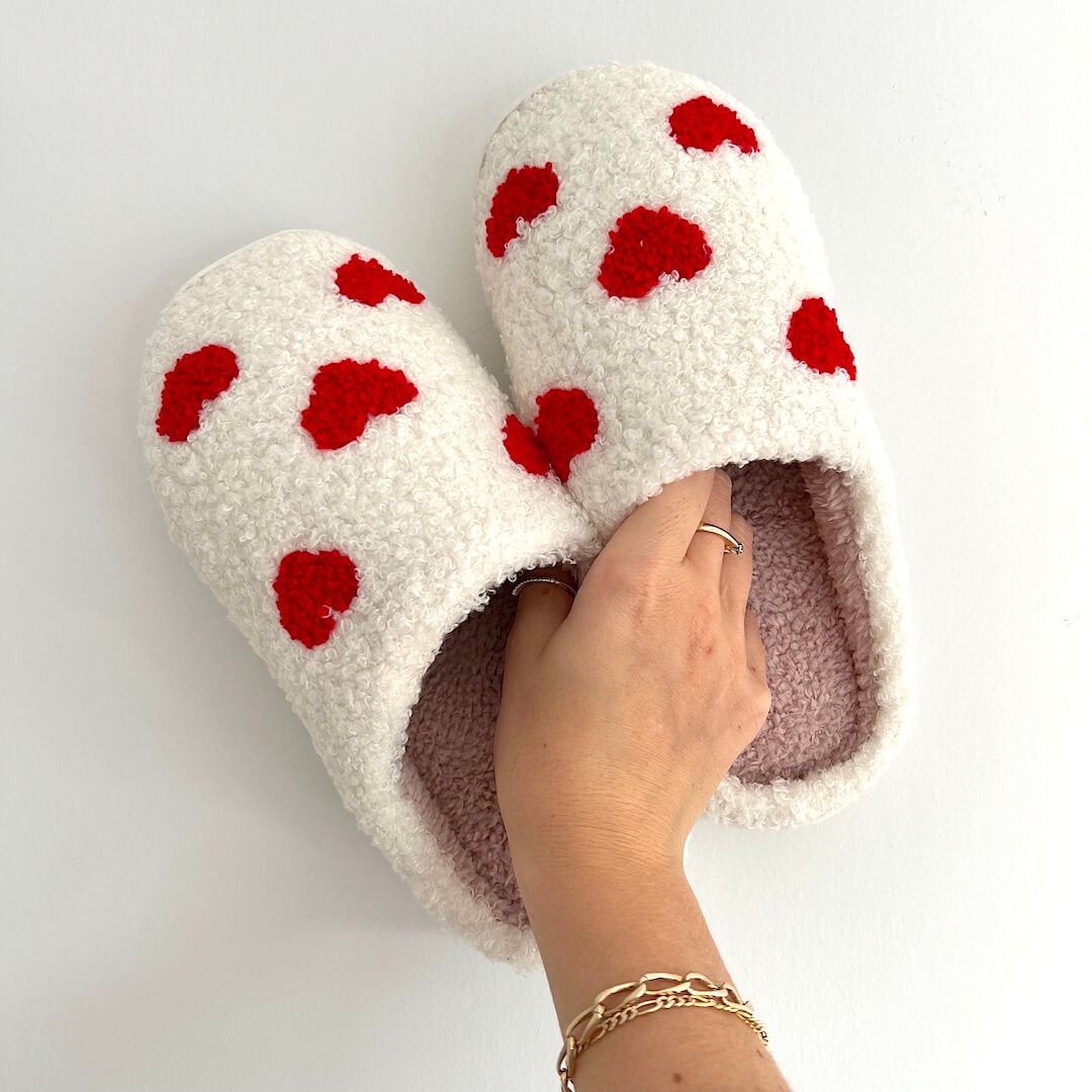 Cozy Home Slippers for Warmth on Chilly Days