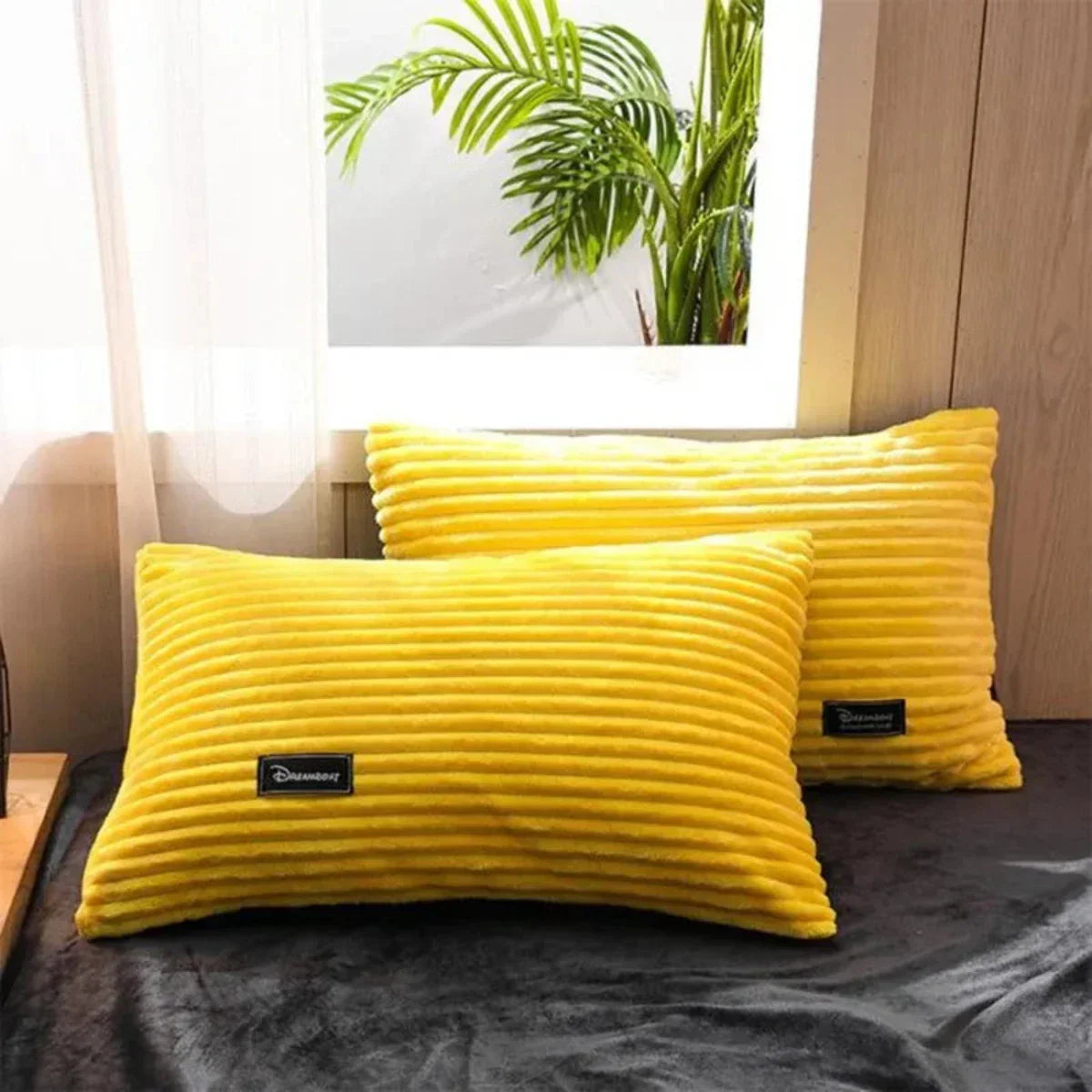 Cozy Two-Layer Thermal Duvet for Ultimate Sleep Comfort