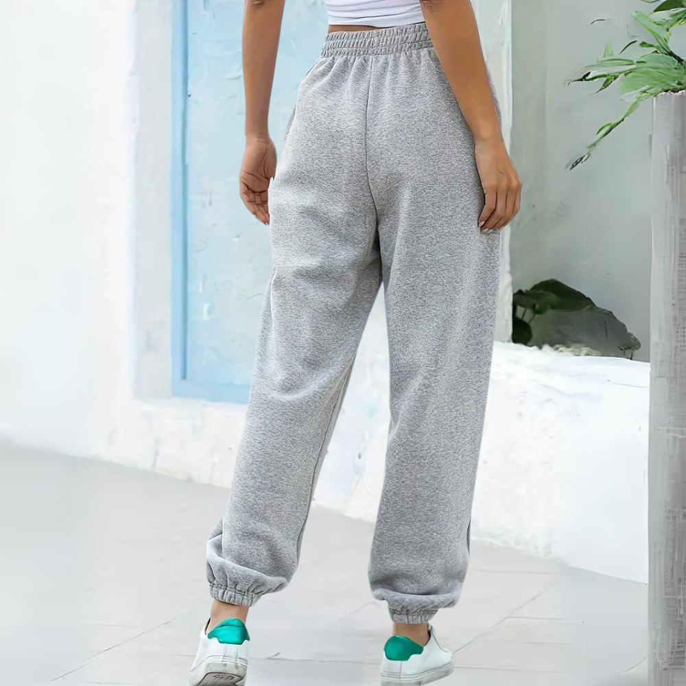 Jacintha | Elegant and Stylish Trousers