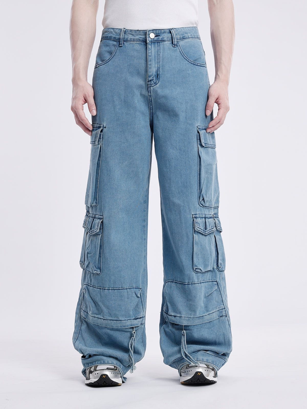 Jacky | Straight Jeans with Multiple Pockets