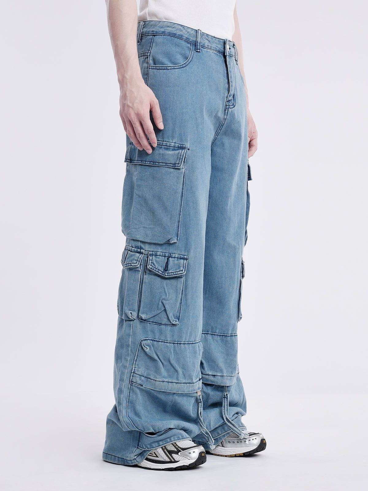Jacky | Straight Jeans with Multiple Pockets