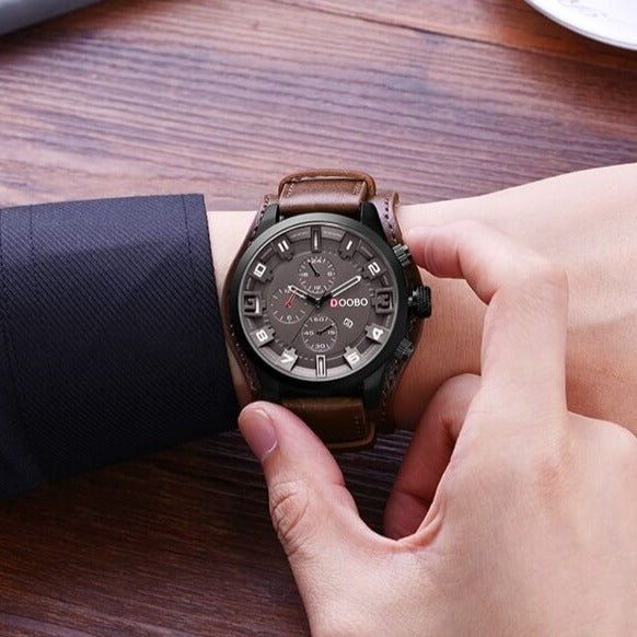 James | Premium Quartz Watch with Leather Strap