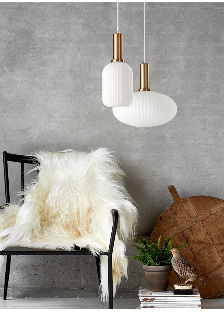Vintage-Inspired ColorVibe Glass Pendant Light