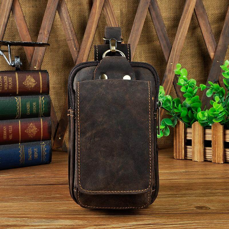 Lars | Men's Leather Hip Bag with Magnetic Closure & Adjustable Waist Strap