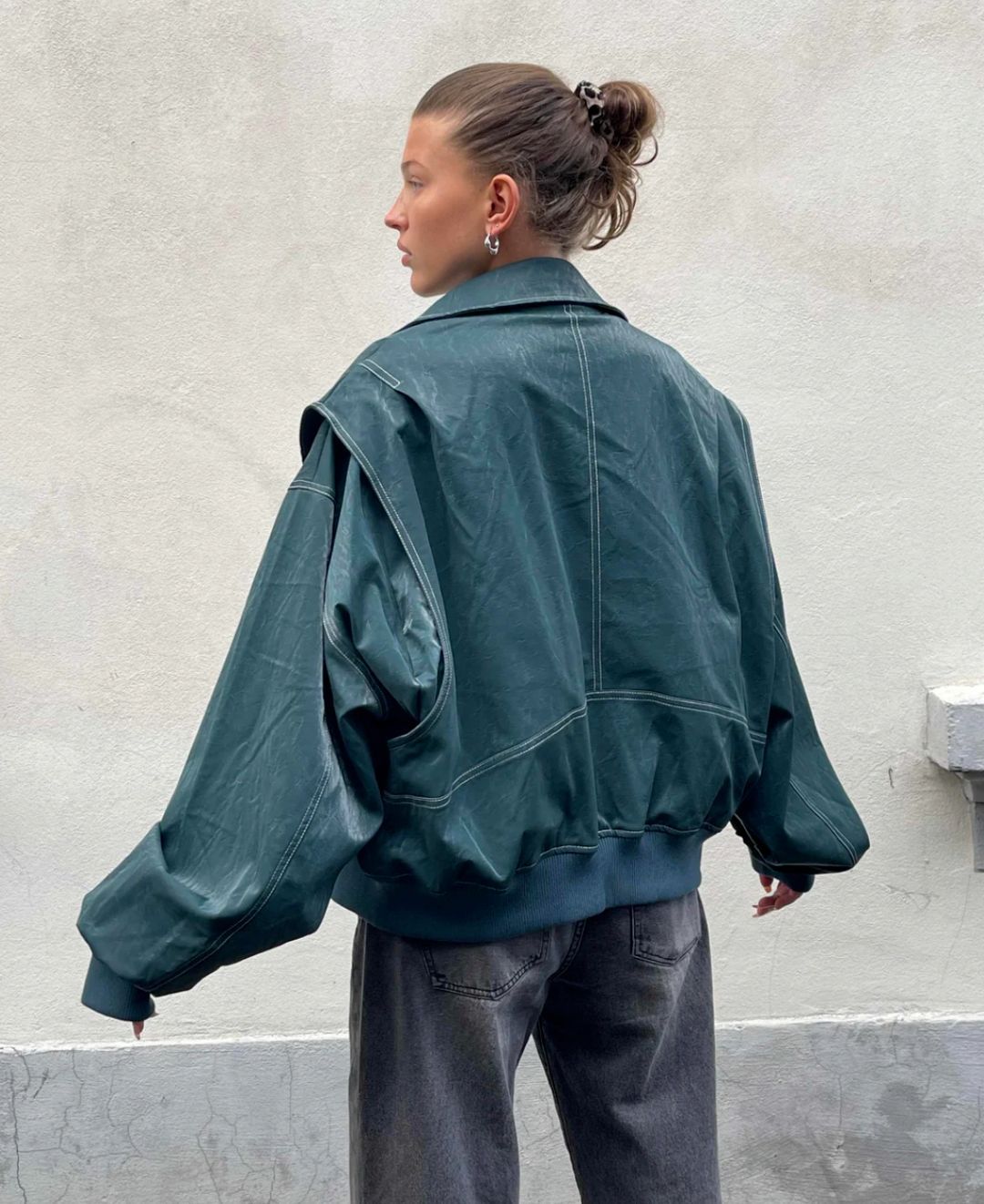 Linde | Classic Leather Bomber Jacket