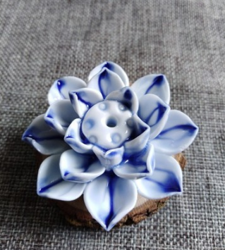 Chic Lotus Blossom Incense Stand