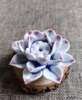 Chic Lotus Blossom Incense Stand