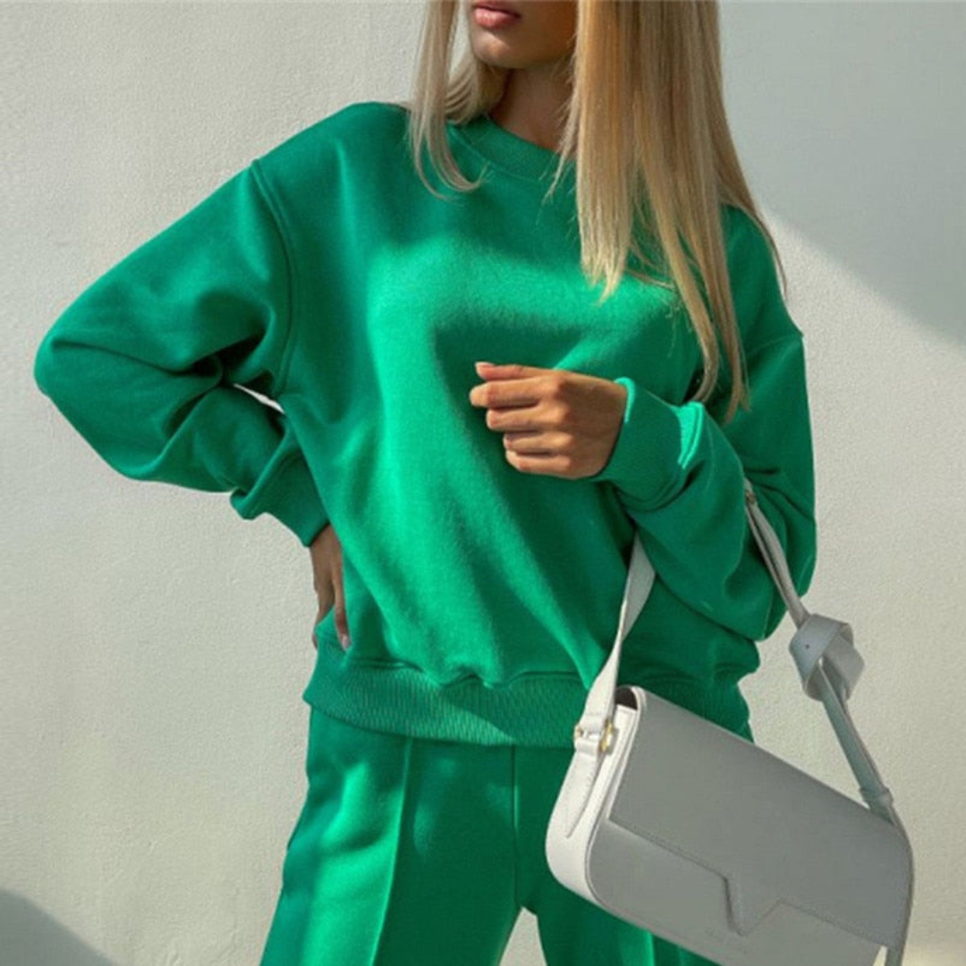 Lulu | Luxe 2-Piece Tracksuit for Women