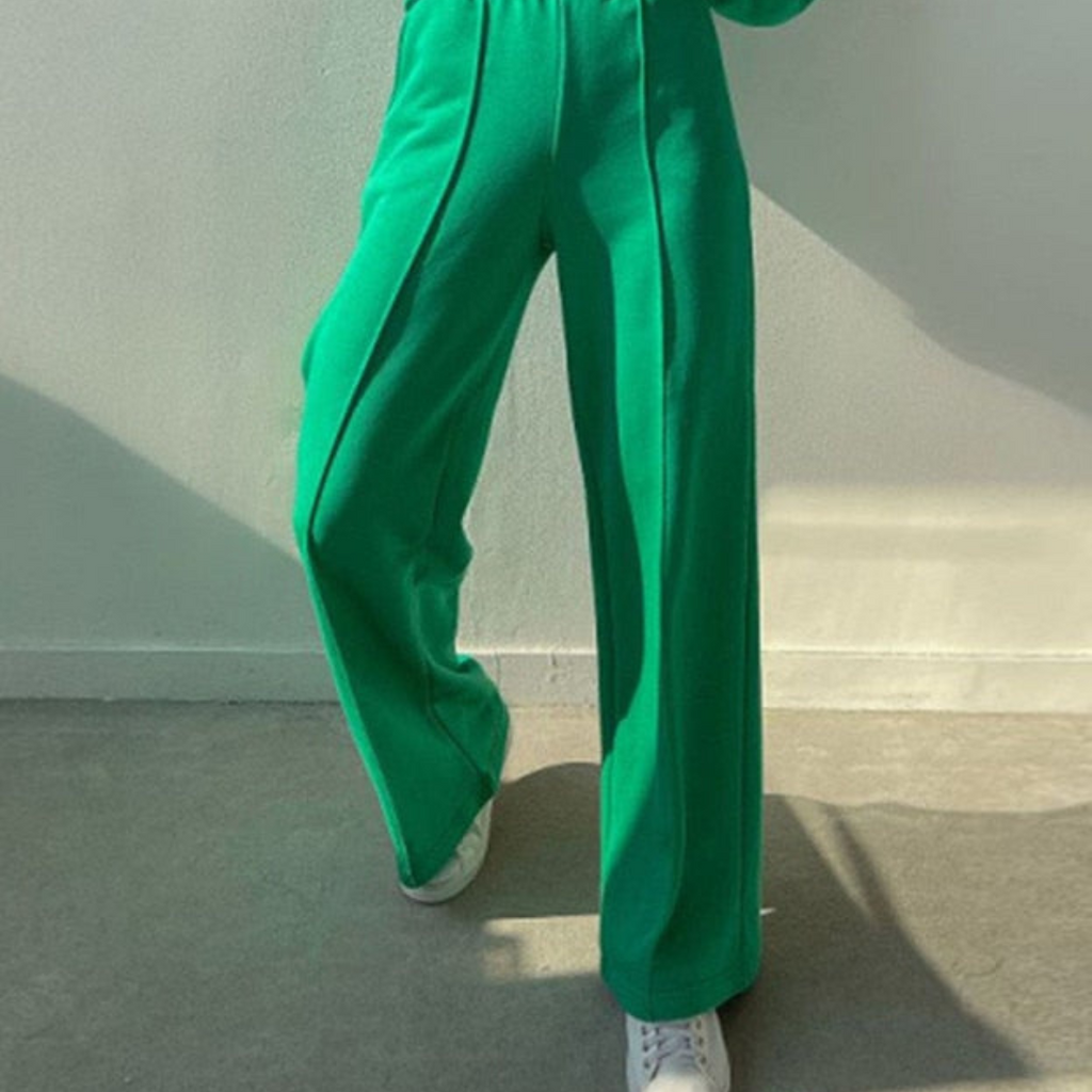 Lulu | Luxe 2-Piece Tracksuit for Women