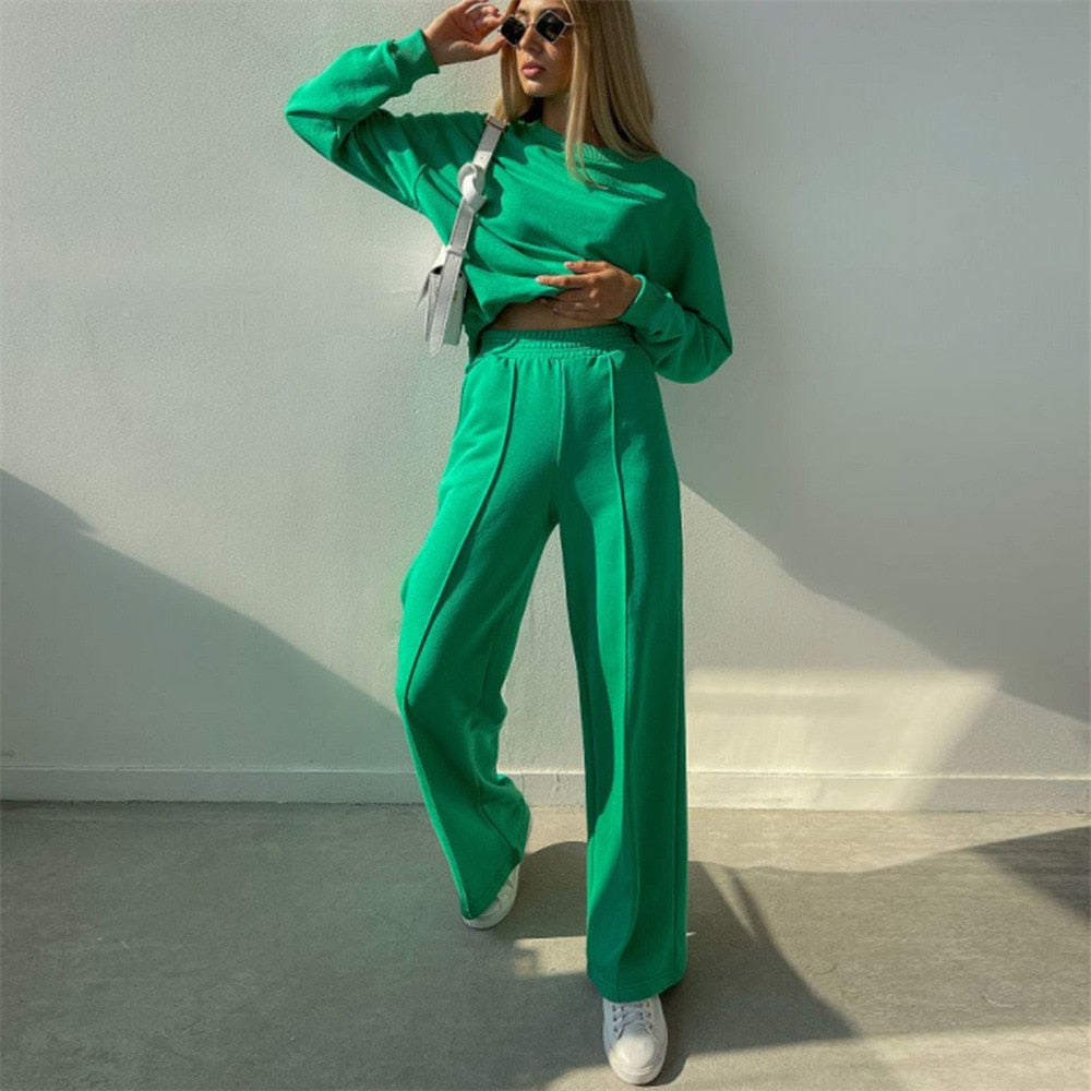 Lulu | Luxe 2-Piece Tracksuit for Women