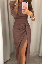 Mariah | Chic Velvet Christmas Dress with Stylish Split