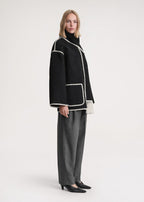 Chic Merino Wool Winter Coat with Built-In Scarf – Women's