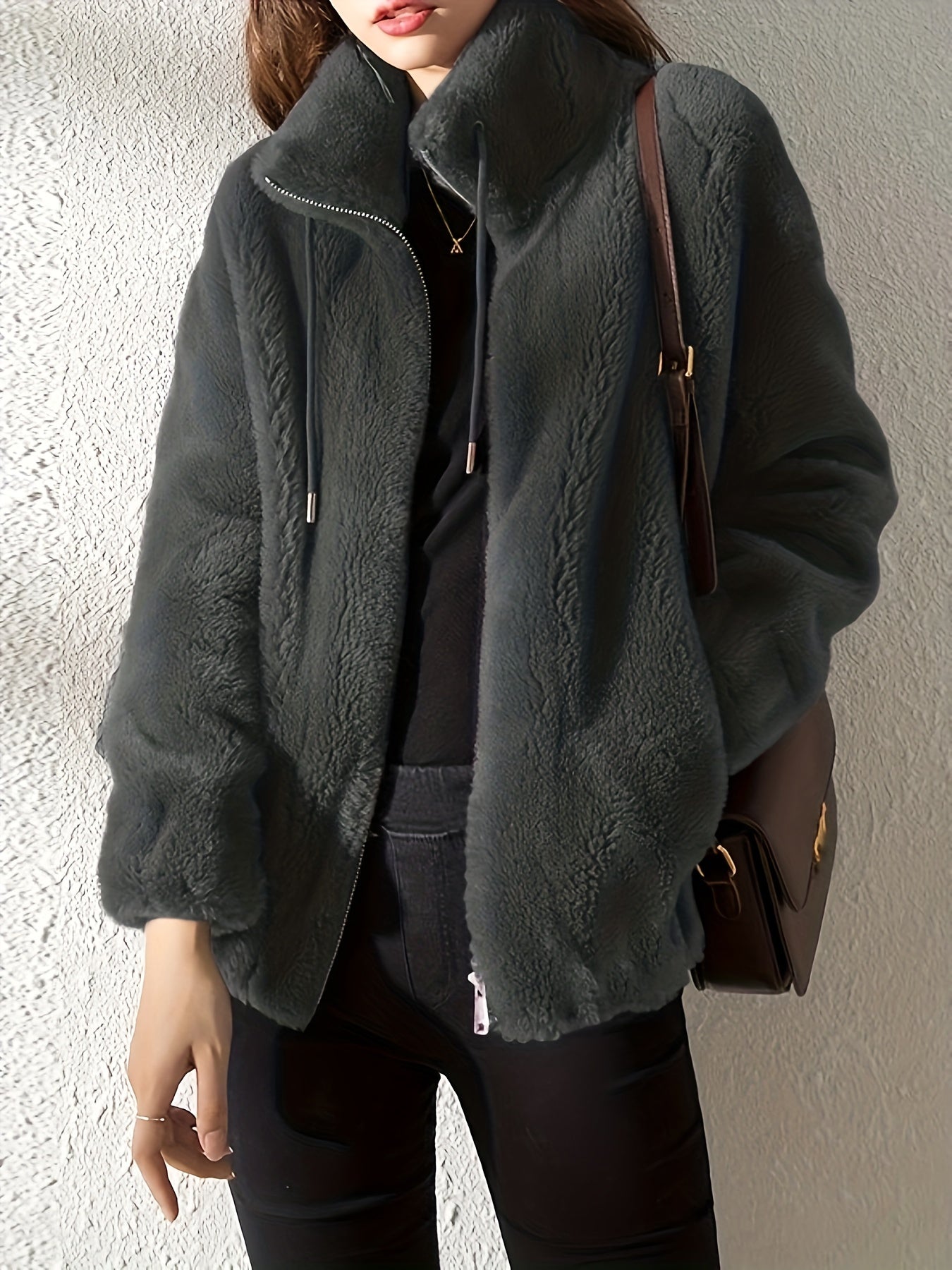 Nina | Cozy Teddy Jacket with Drawstring and Zip Closure