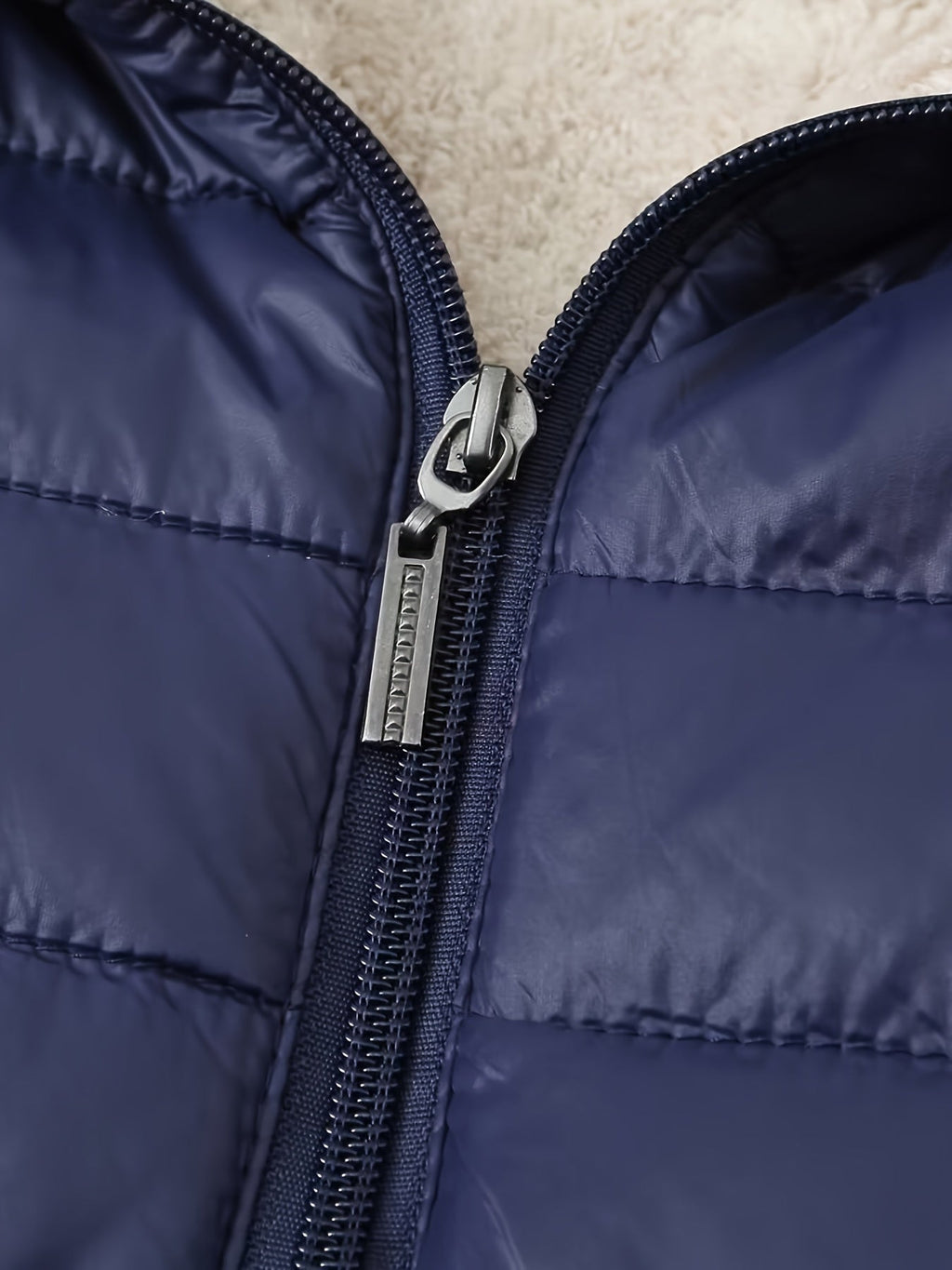 Nina | Cozy Puffer Jacket with Zip Closure and Faux Fur Lining