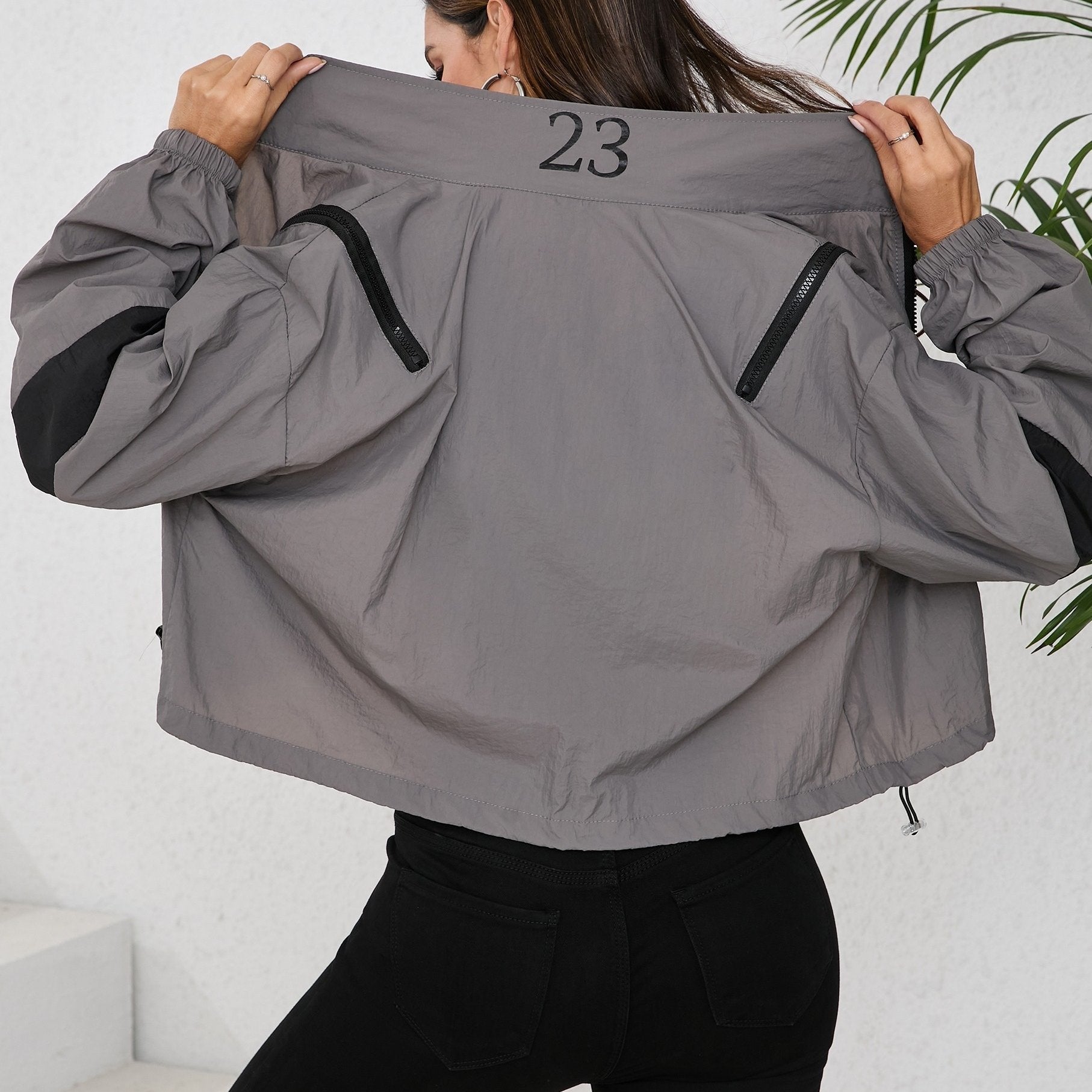 Noa | Chic Women's Windbreaker