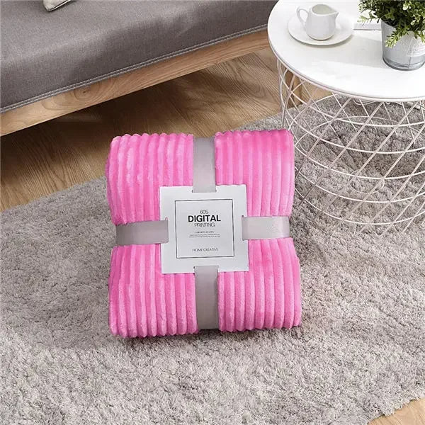 Cozy Velvet Fleece Blanket for Winter Warmth