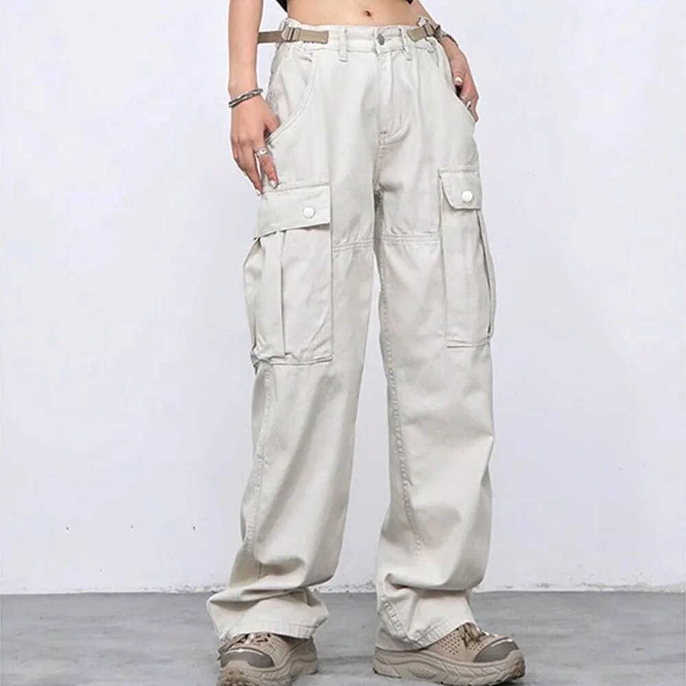 Rifka | Women's Relaxed Fit Cargo Pants with Spacious Pockets