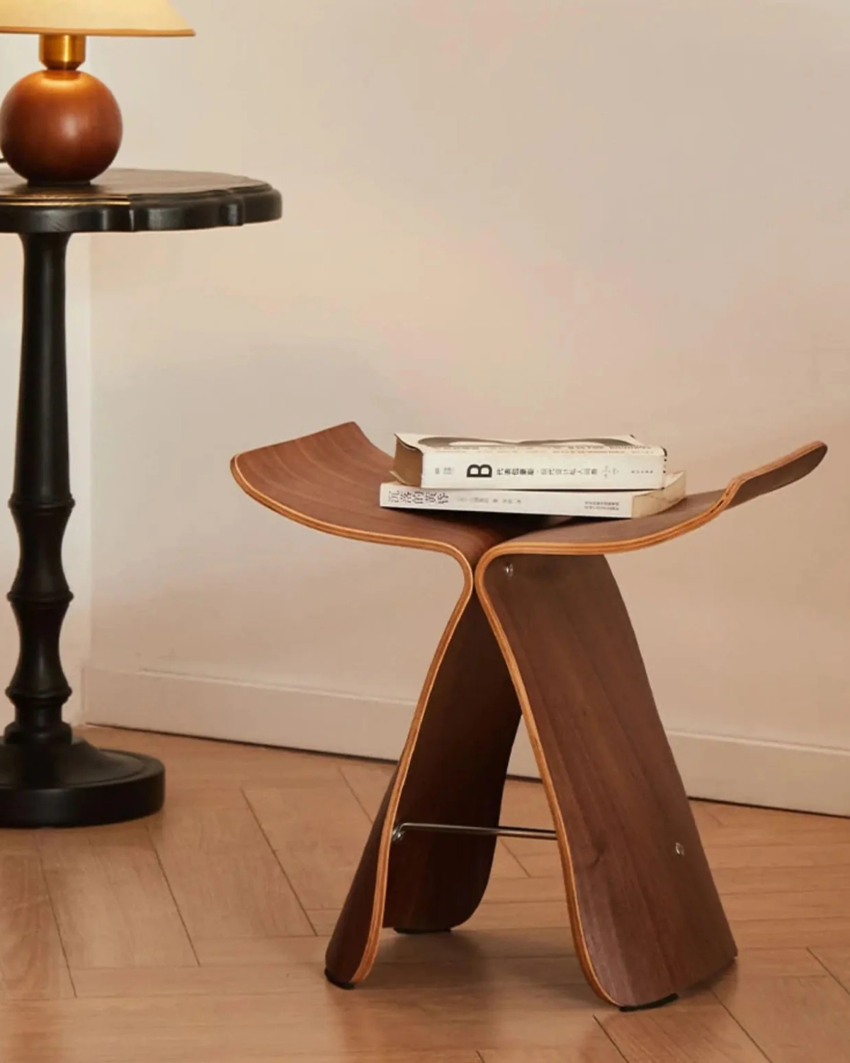 Elegant Butterfly Side Table with Distinctive Design for Sophisticated Spaces