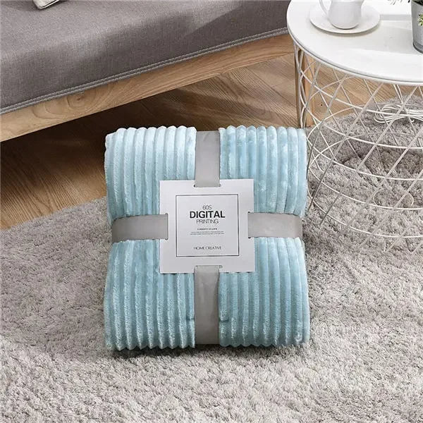 Cozy Velvet Fleece Blanket for Winter Warmth