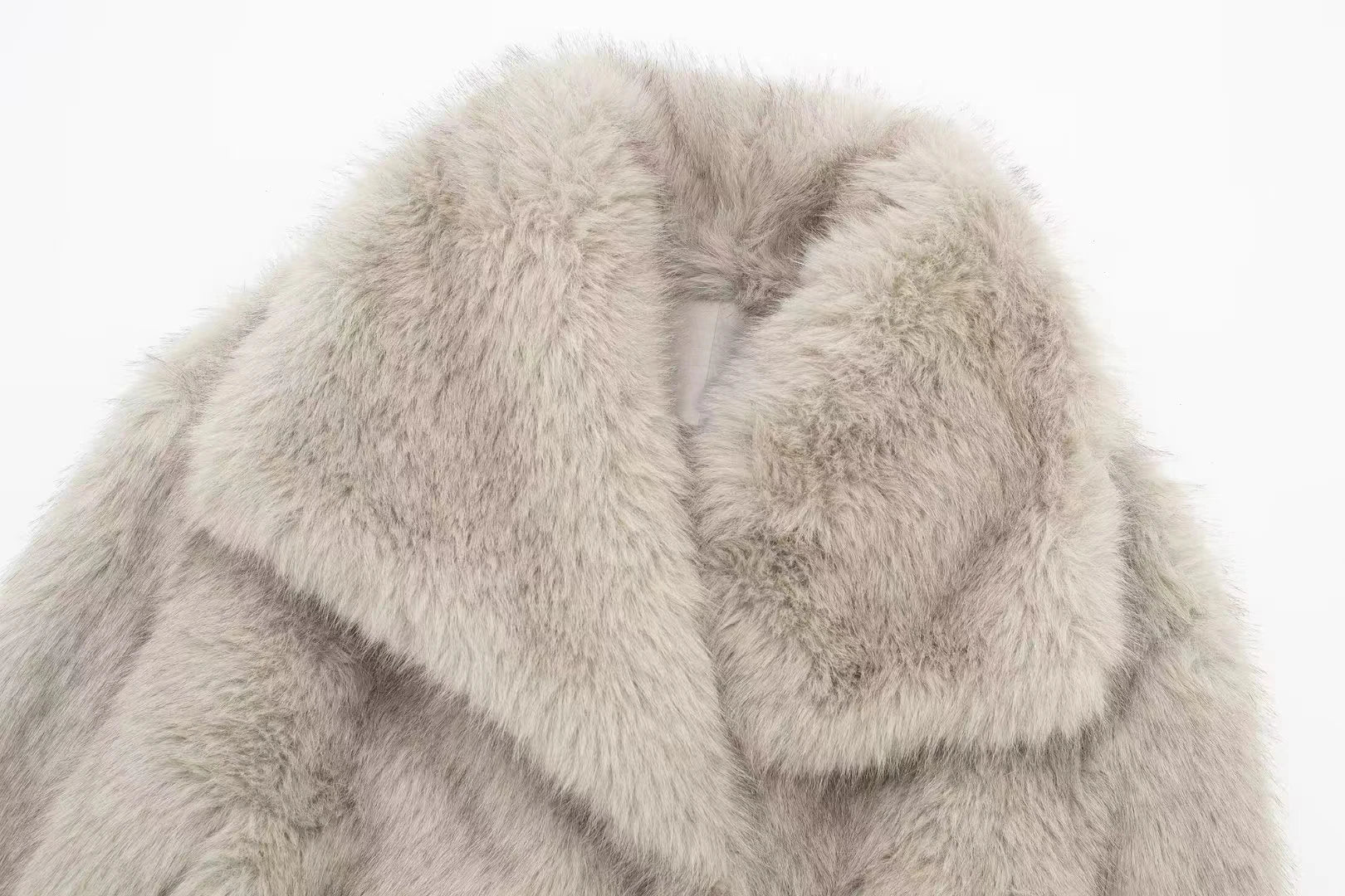 Sophie | Women's Luxurious Soft Fur Coat
