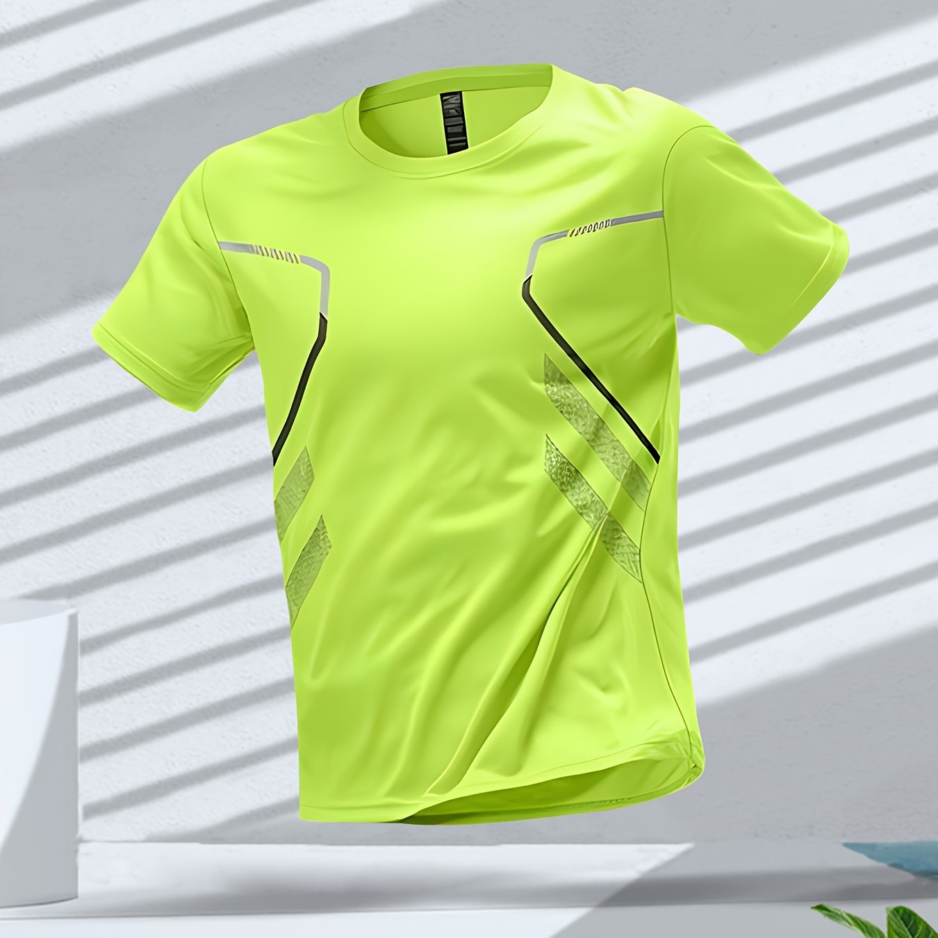 Tom | Vibrant Men's Quick-Dry Sports Shirt with Short Sleeves