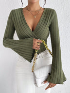 Leona - Stylish Long Sleeve V-Neck Top