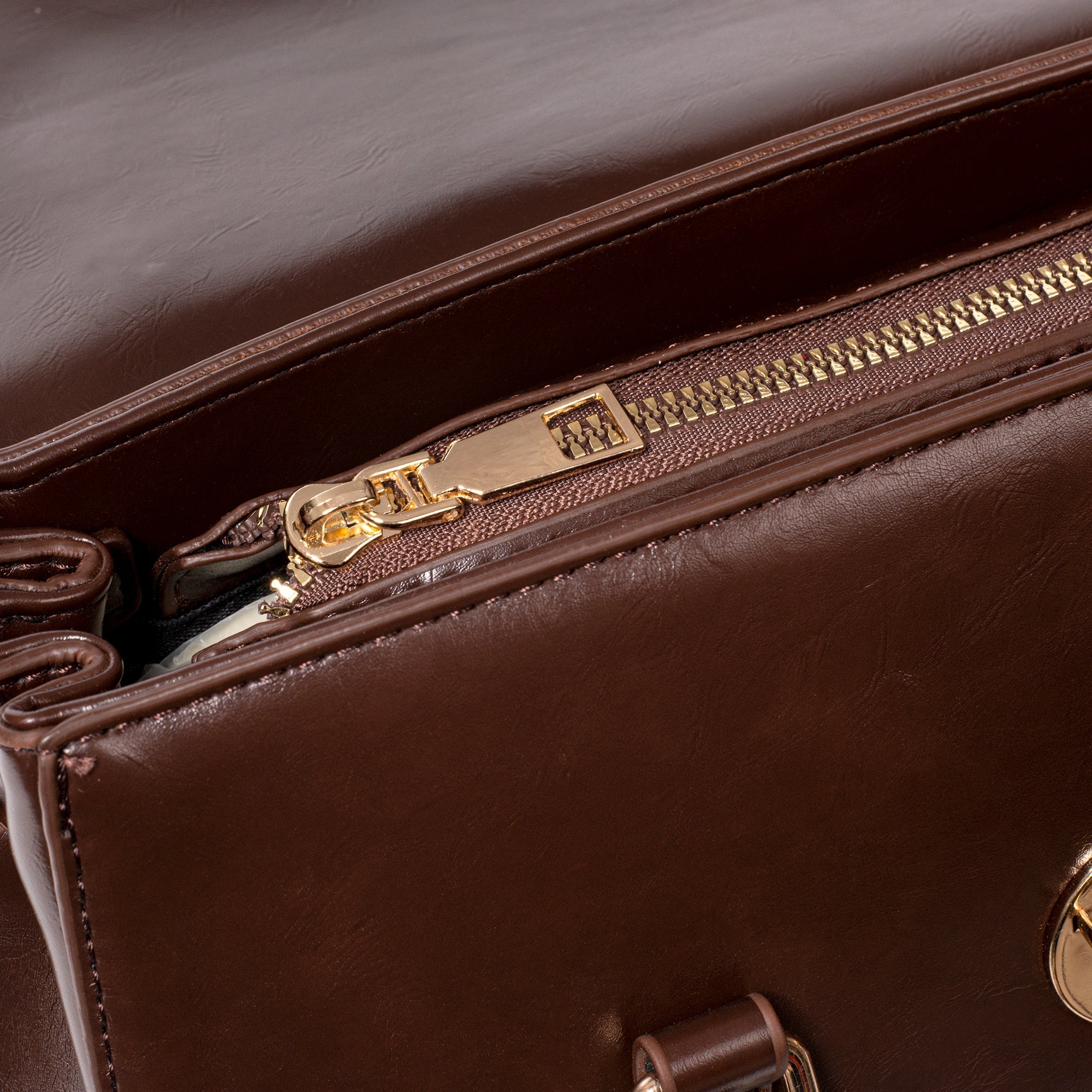 Chic Elise Shoulder Bag